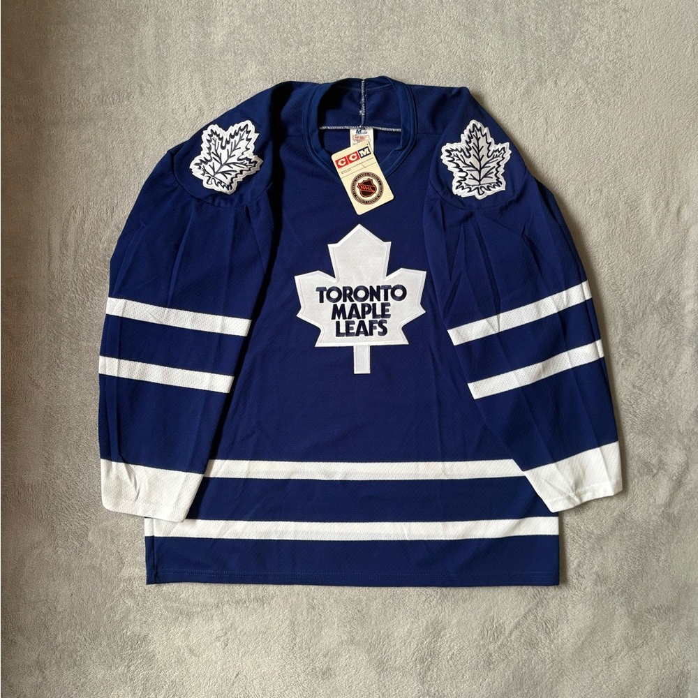 Toronto Maple Leafs 95/96 CCM Away Hockey Jersey DeadStock brand new